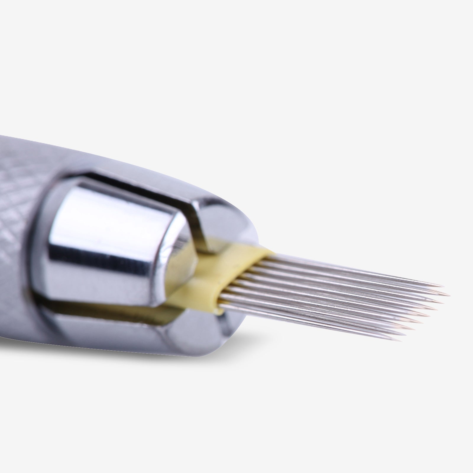 Microblading pen with needles, stainless steel tattoo tool for eyebrow permanent makeup, professional tattoo equipment.