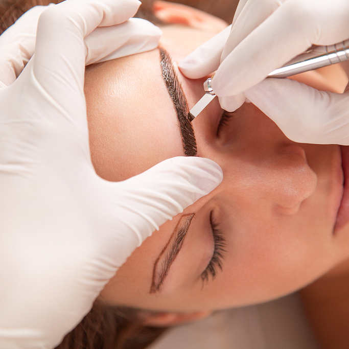 What Are The Benefits of Cosmetic Tattooing?